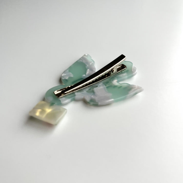 Lovebird Clip