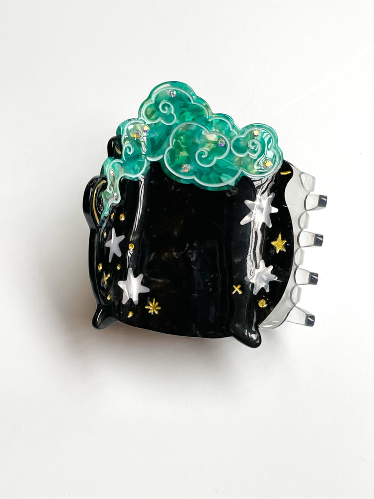 Cauldron Claw