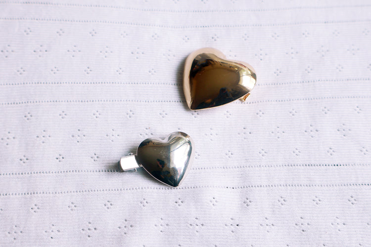 Metallic Heart Clips
