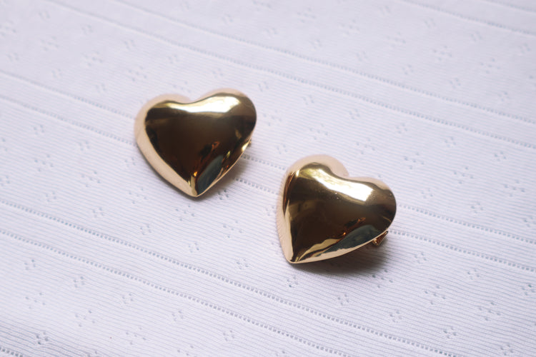Metallic Heart Clips