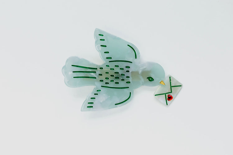 Lovebird Clip