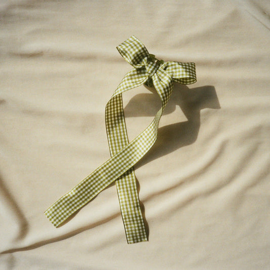Gingham Bow Mini Claw