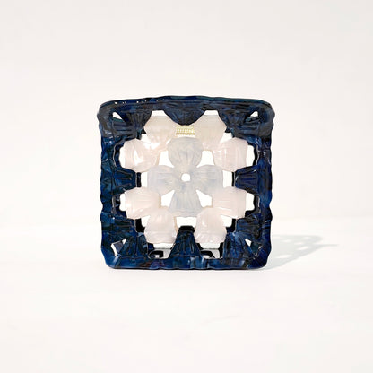 Granny Square Claw