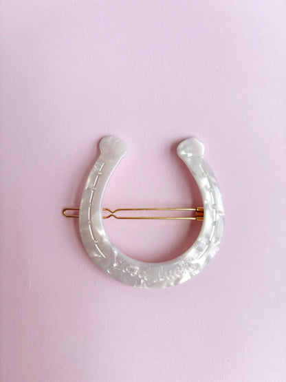 Horseshoe Clip