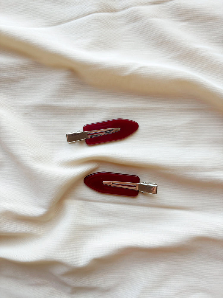 Holiday Setting Clips